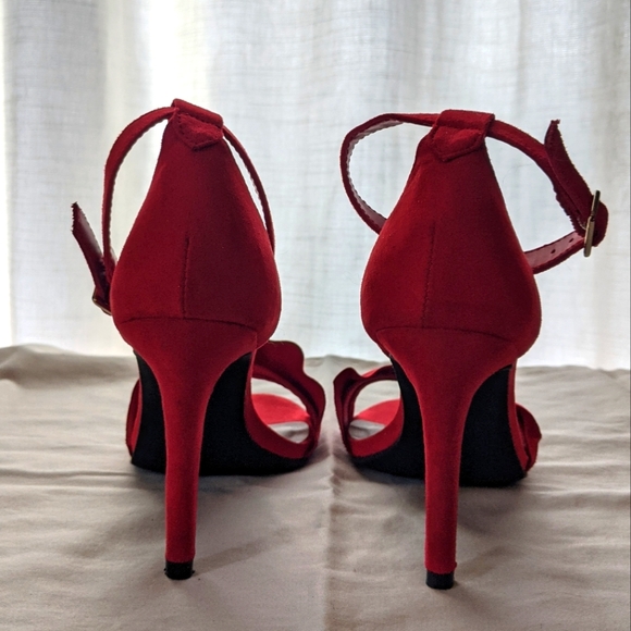 Suede Bright Red Heels with Ruffle, Size W6 - Picture 3 of 5